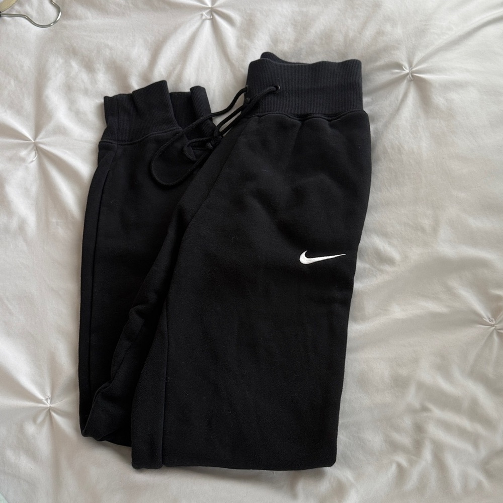 Black Nike Sweatpants
